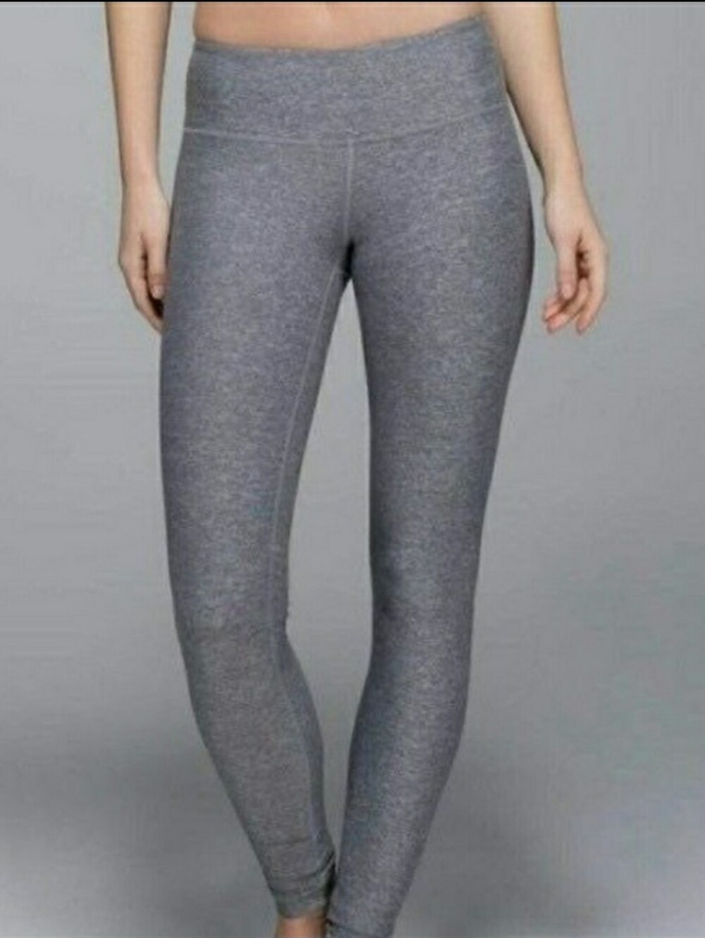 Lululemon Athletica Womens 4 Small Grey Wunder Under Cropped Leggings Tights